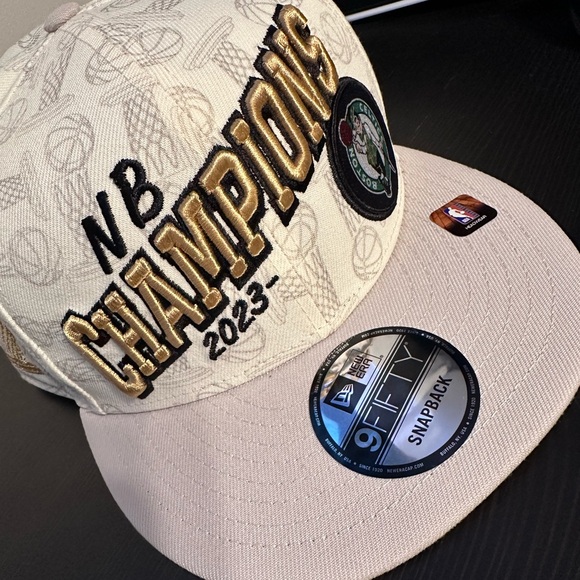 *NWT* Boston Celtics Championship Hat Misprint - Picture 3 of 3